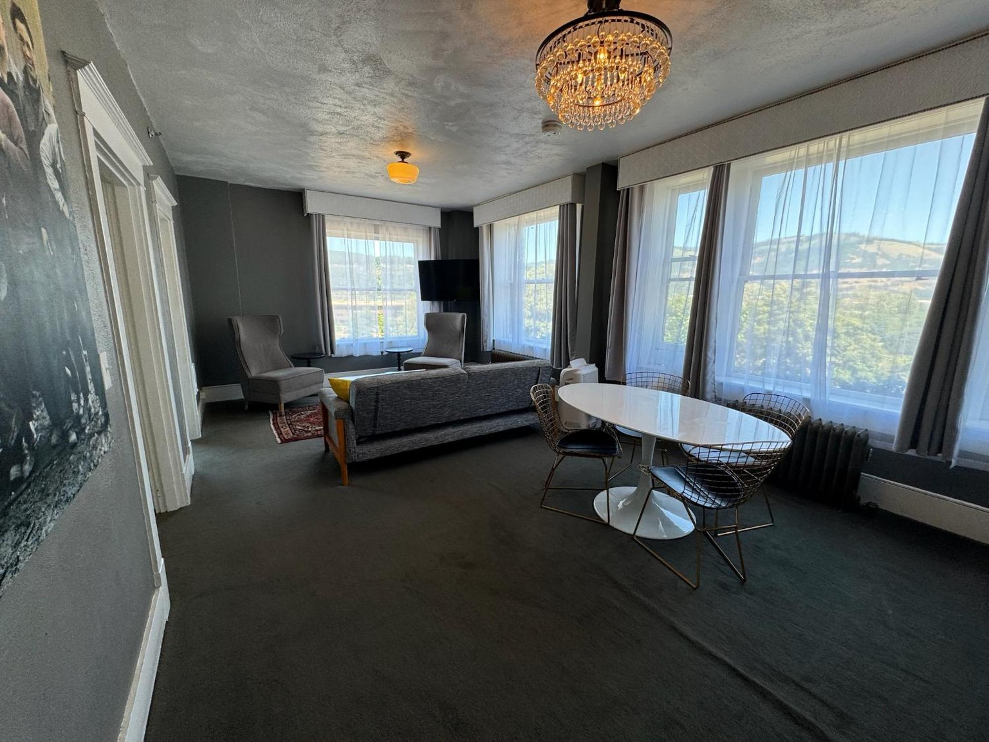 Hood River Hotel מראה חיצוני תמונה